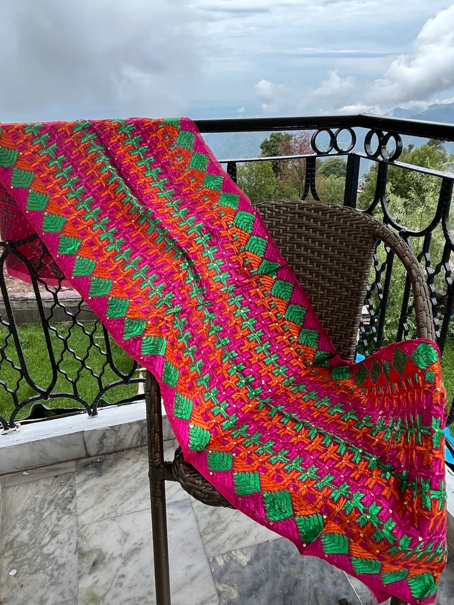 Phulkari bagh Stoles